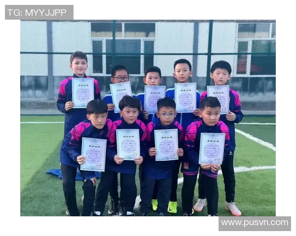 从小梦想起航足球明星们的儿时偶像揭秘与成长故事