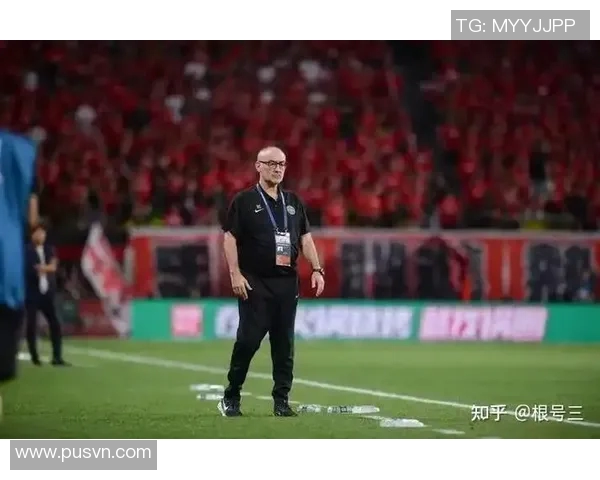 成都与杭州足球队赛后复盘分析双方战术意识与表现差异 成都与杭州足球队赛后复盘分析双方战术意识与表现差异